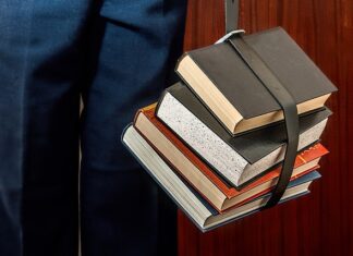 Ile kosztuje egzamin na aplikację Sędziowska?